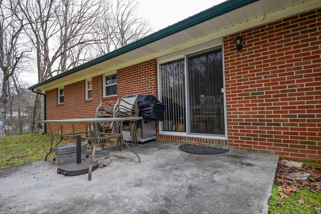 182 Lamar Lawson Road Cleveland, TN 37323 - Photo 3 of 43 3