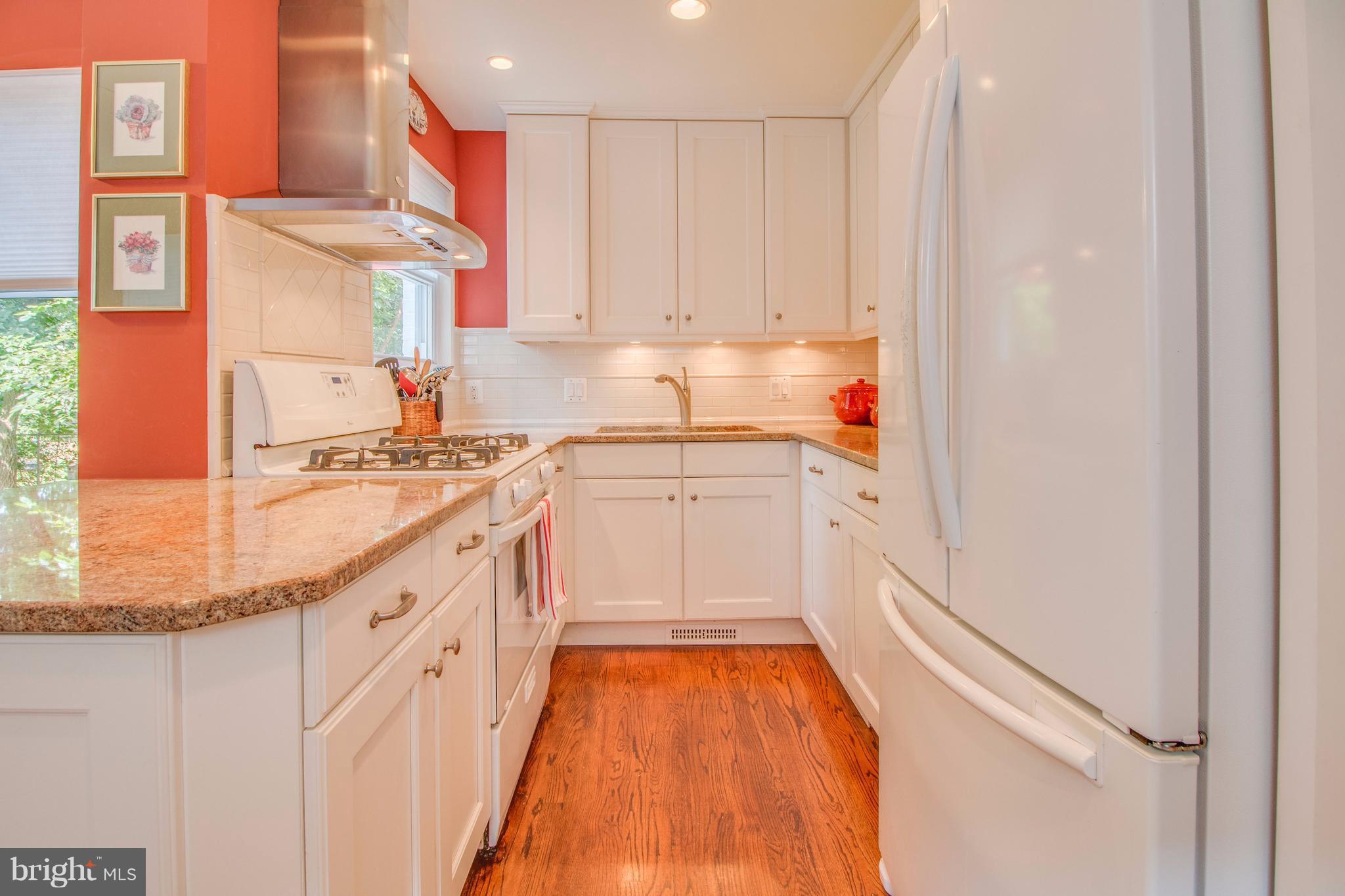 3302 Fayette Road Kensington, MD 20895 - Photo 10 of 30 Kitchen