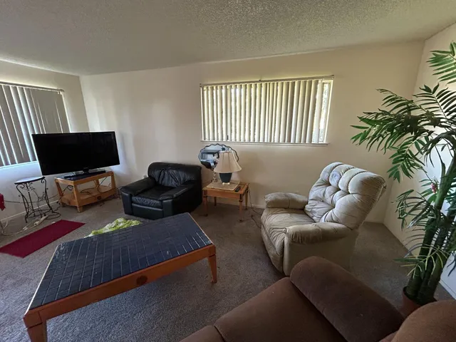 $190,000 | 4766 Greenholme Drive, Unit 4, Sacramento, CA 95842