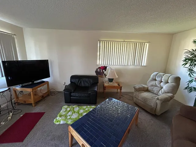 $190,000 | 4766 Greenholme Drive, Unit 4, Sacramento, CA 95842