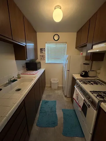 $190,000 | 4766 Greenholme Drive, Unit 4, Sacramento, CA 95842