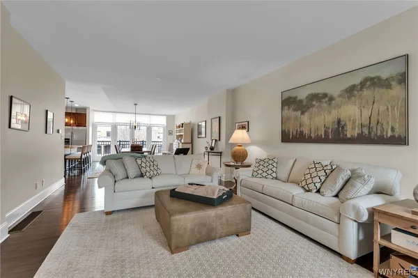 $849,900 | 47 Ojibwa Circle, Buffalo, NY 14202
