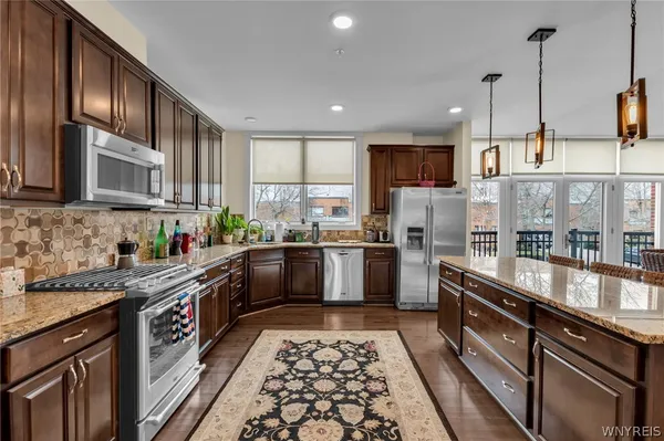 $849,900 | 47 Ojibwa Circle, Buffalo, NY 14202