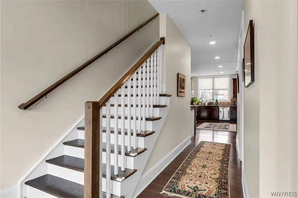 $849,900 | 47 Ojibwa Circle, Buffalo, NY 14202