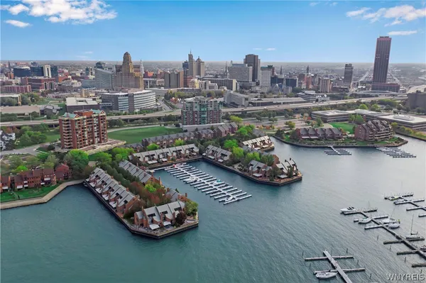 $849,900 | 47 Ojibwa Circle, Buffalo, NY 14202