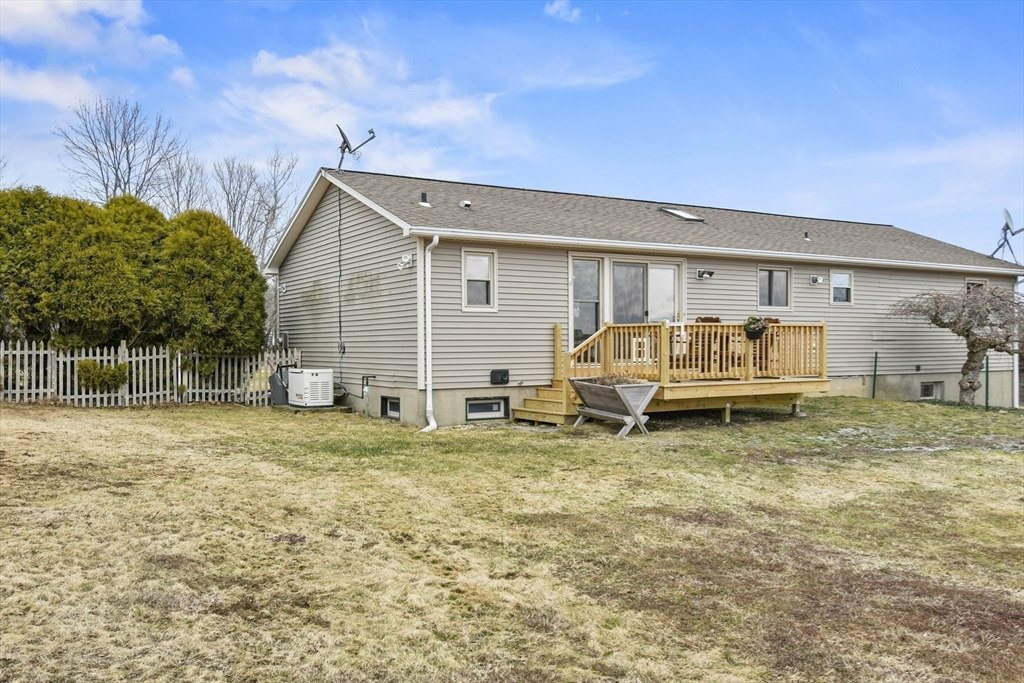 775 North Street Windsor, MA 01270 - Photo 11 of 42