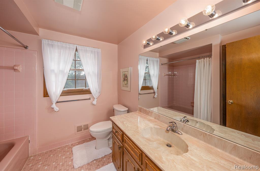 958 Langley Road Rochester Hills, MI 48309 - Photo 28 of 29