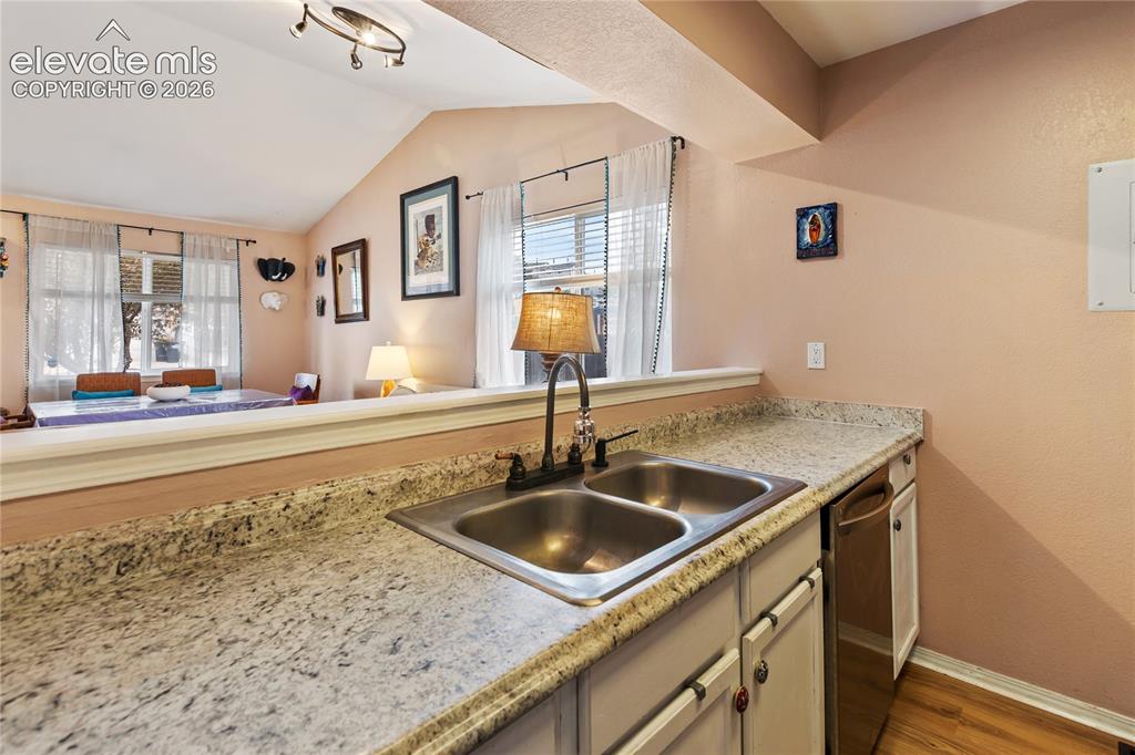 5223 Solar Ridge Drive Colorado Springs, CO 80917 - Photo 8 of 26