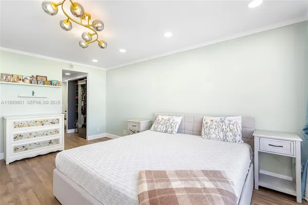 $3,000 | 600 Three Islands Boulevard, Unit 604, Hallandale Beach, FL 33009