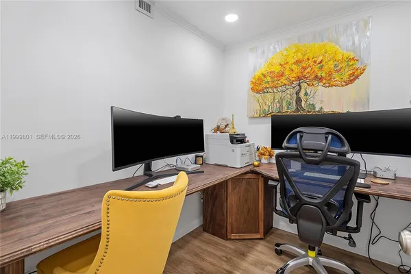 $3,000 | 600 Three Islands Boulevard, Unit 604, Hallandale Beach, FL 33009