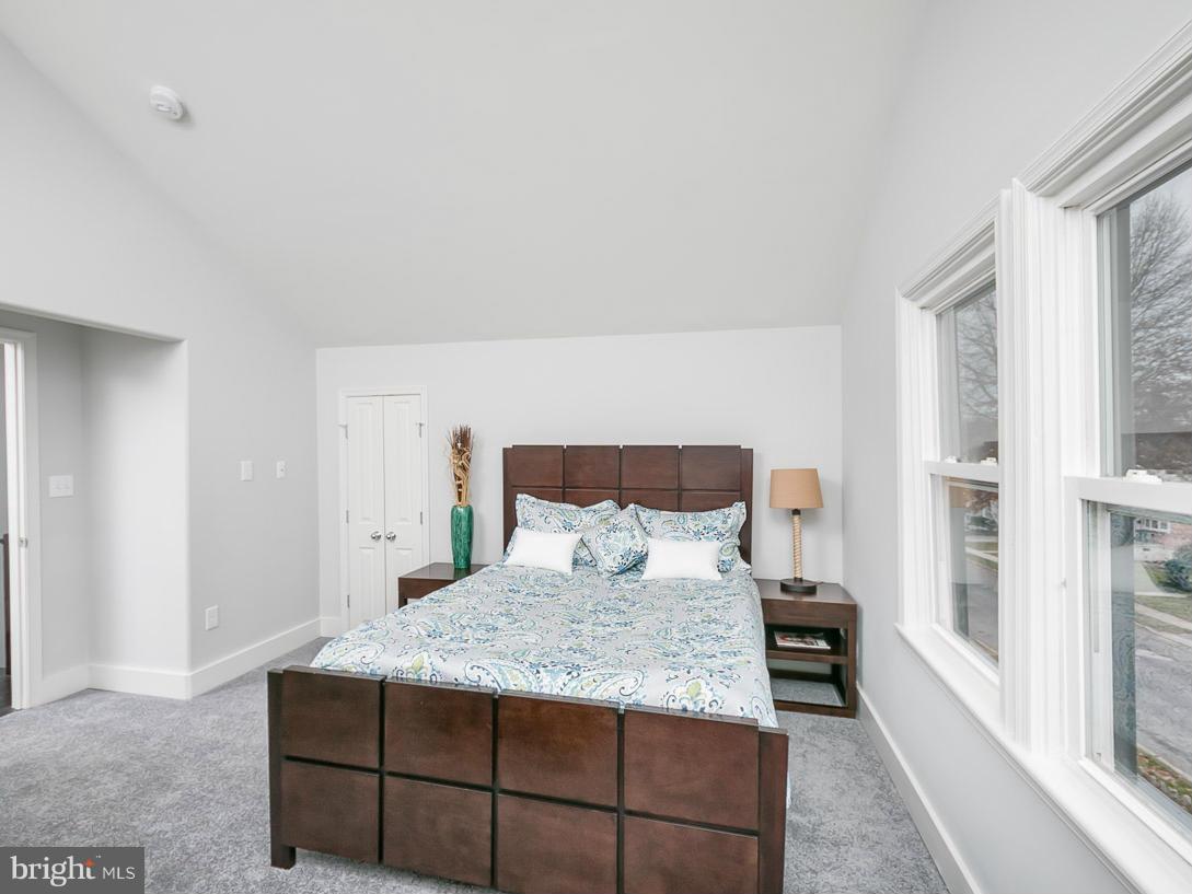 600 Elmwood Road Baltimore, MD 21206 - Photo 16 of 30 Bedroom (Master)