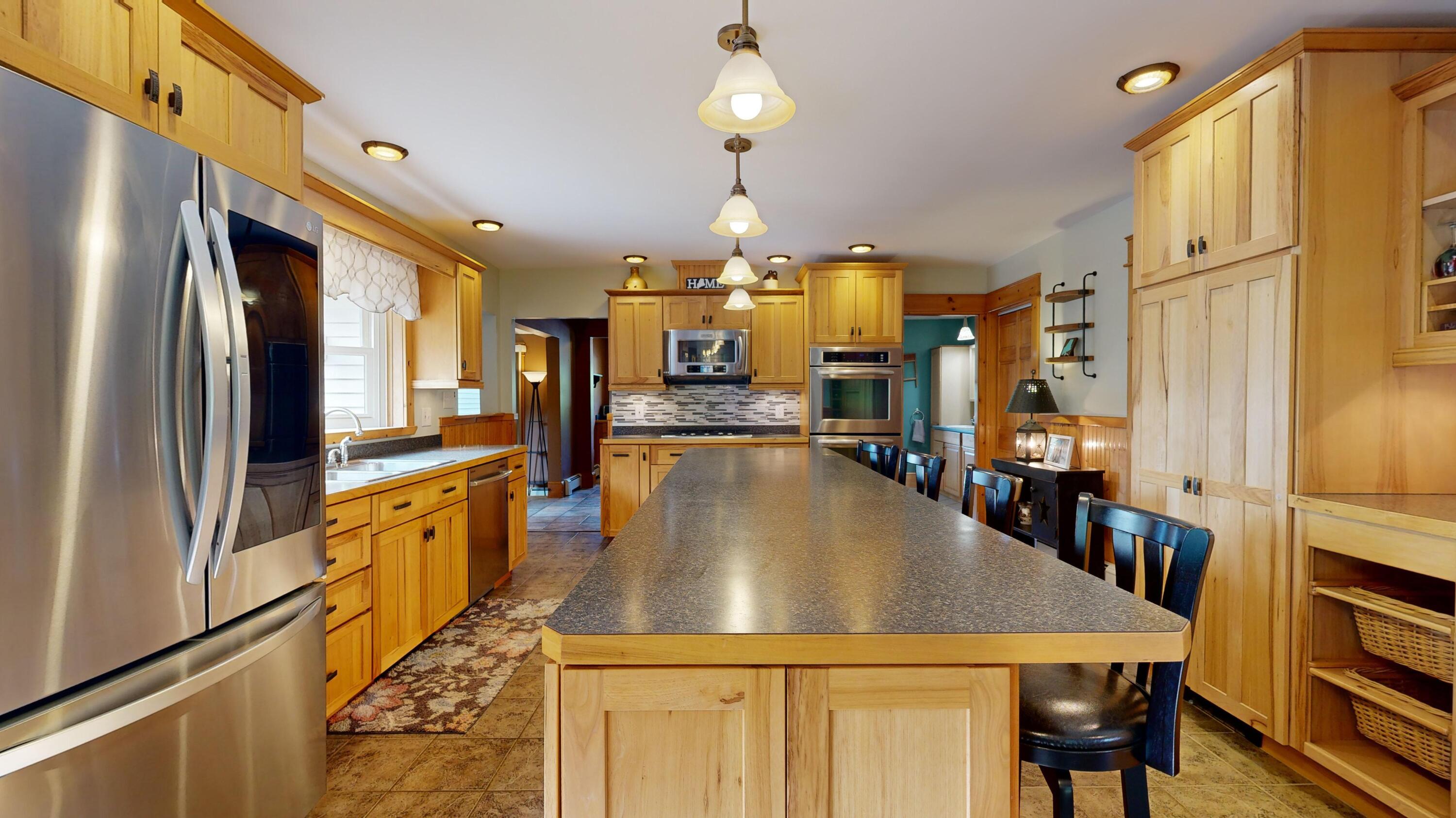 160 Lane Road Auburn, ME 04210 - Photo 11 of 103 Kitchen