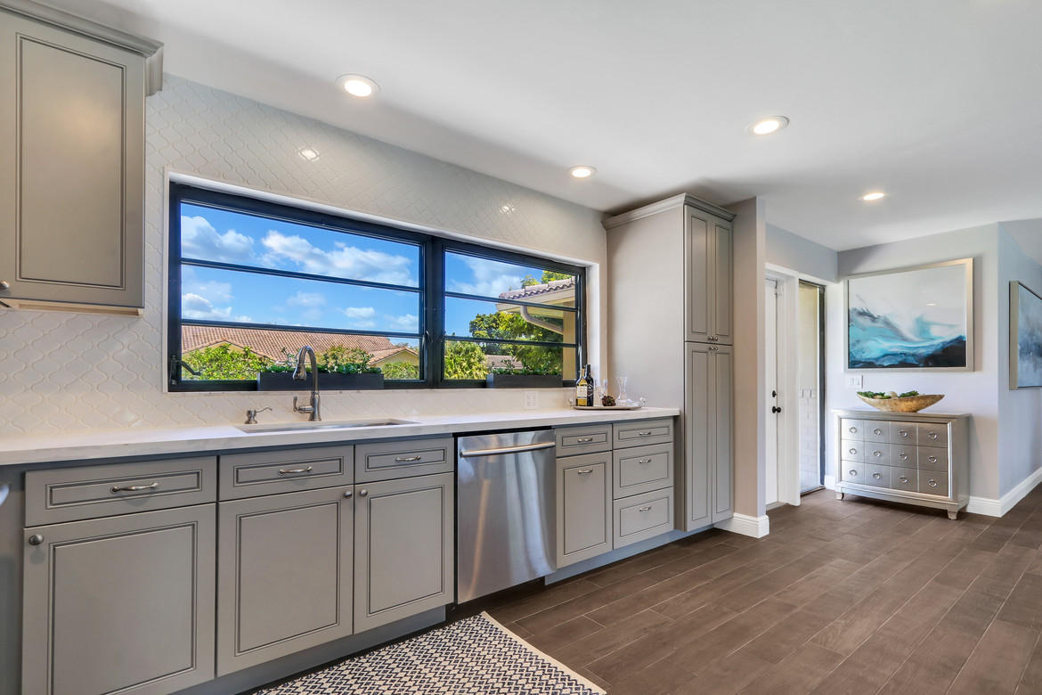 1290 Southwest 4th Street Boca Raton, FL 33486 - Photo 7 of 20 kitchen