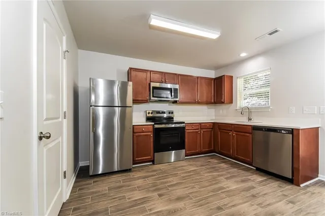 $1,840 | 2321 Deerbrook Forest Lane, Greensboro, NC 27406