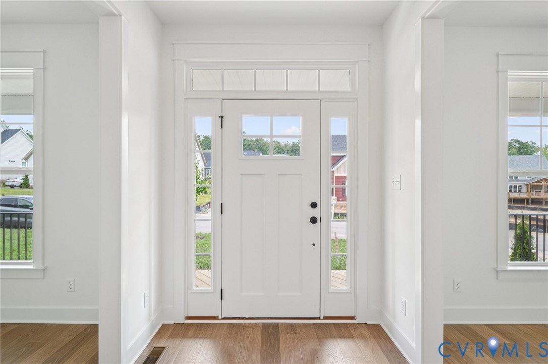 4013 Robins Ridge Drive Moseley, VA 23120 - Photo 5 of 28