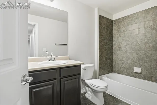 $499,900 | 6776 Lamine Drive, Colorado Springs, CO 80925