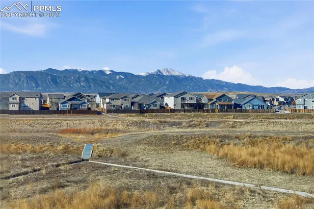 $499,900 | 6776 Lamine Drive, Colorado Springs, CO 80925