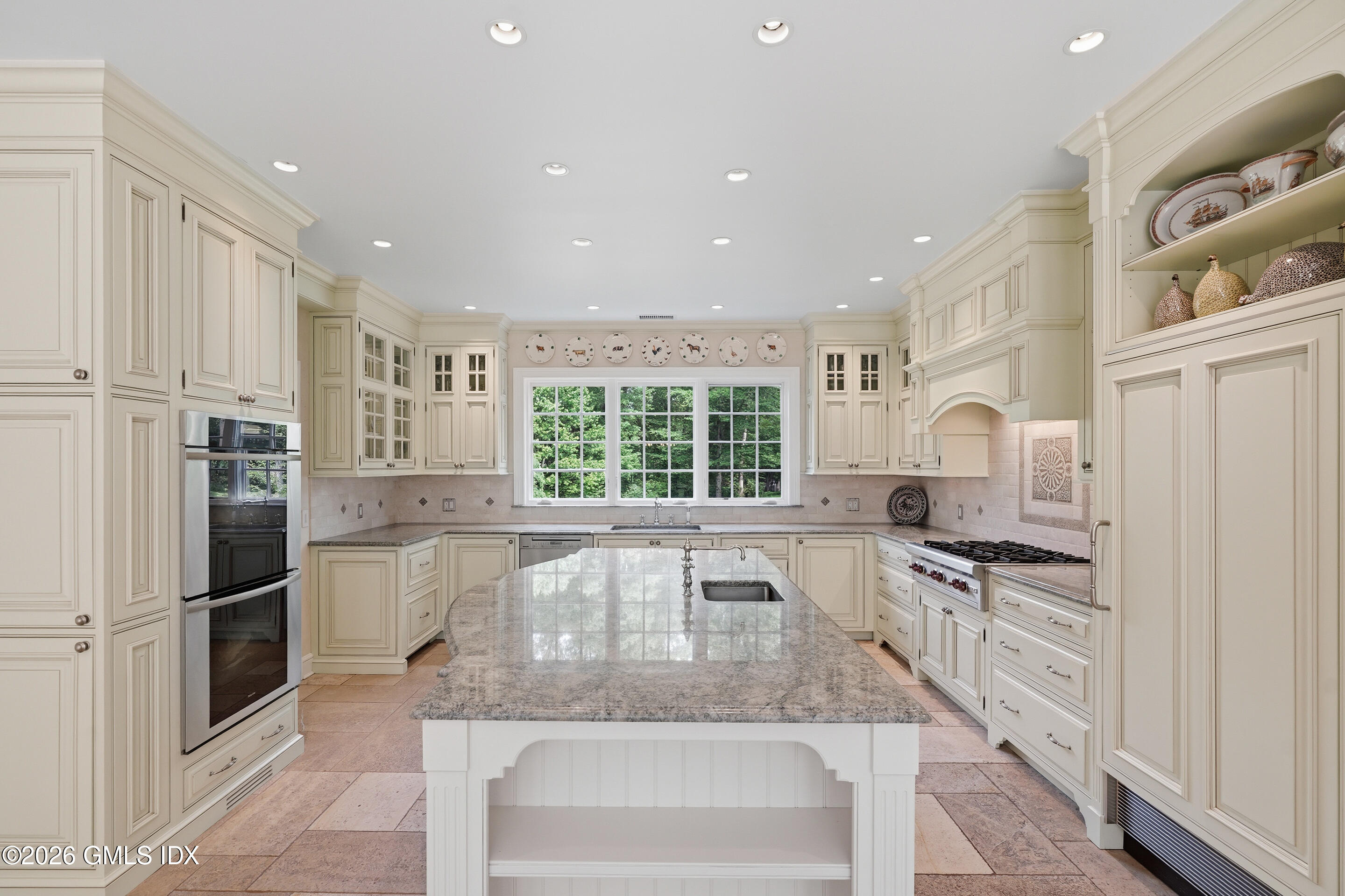 115 Lower Cross Road Greenwich, CT 06831 - Photo 13 of 40 DSC08811_1