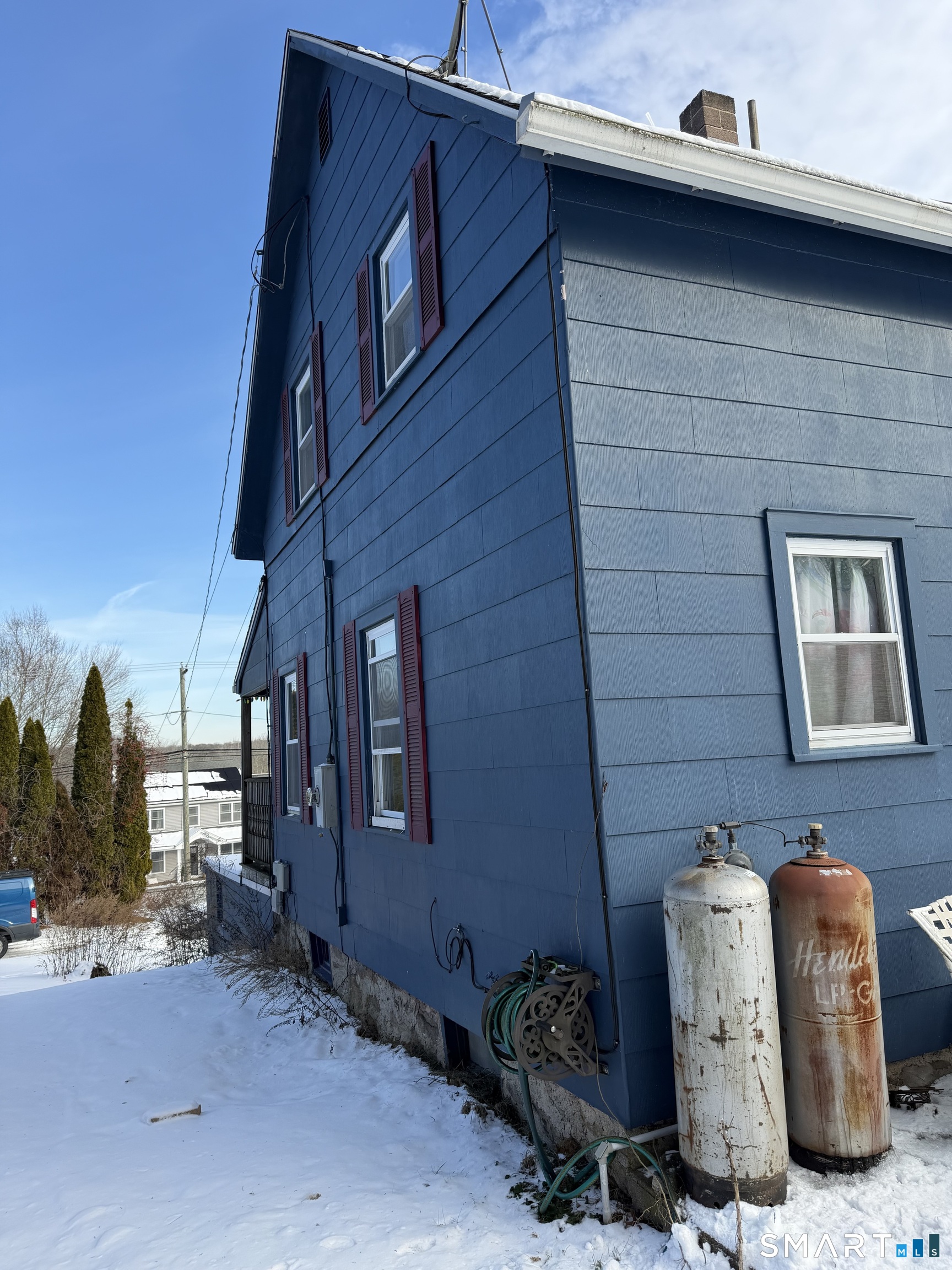 292 Old Colchester Road Montville, CT 06382 - Photo 4 of 18 a view of an outdoor space of the house