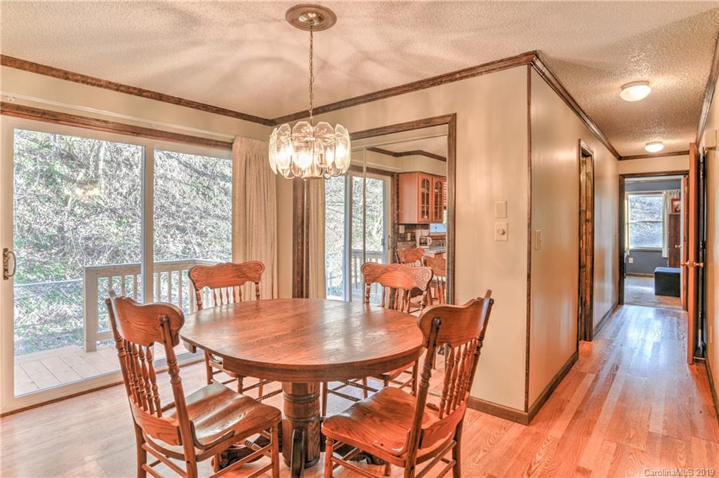 376 Roberts Hill Road Marshall, NC 28753 - Photo 10 of 29 Gallery Image 10