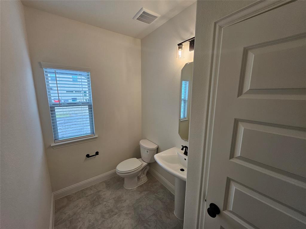 1321 Enloe Road Howe, TX 75459 - Photo 8 of 31 Gallery Image 8