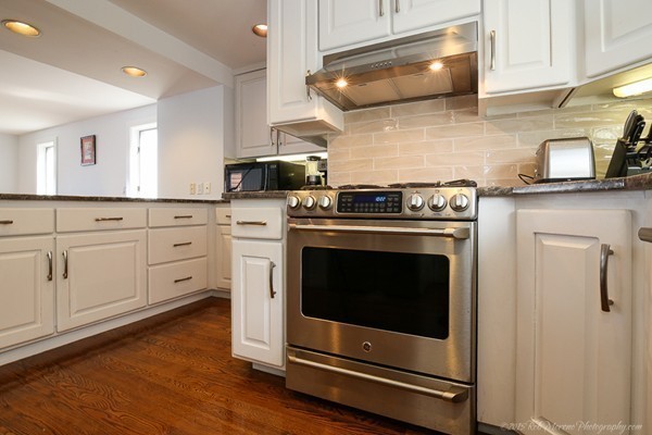 176 Wilson Road Nahant, MA 01908 - Photo 12 of 30 Gallery Image 12