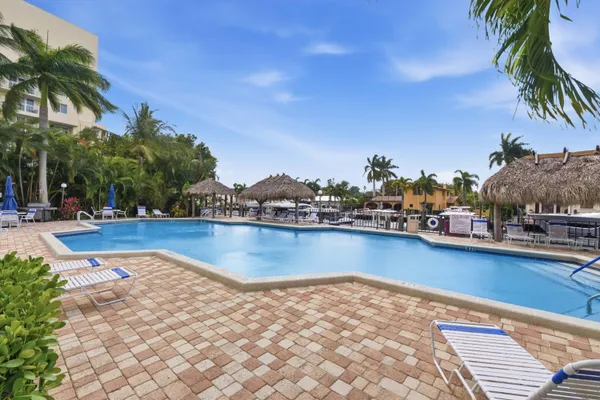 $4,250 | 1361 South Ocean Boulevard, Unit 808, Pompano Beach, FL 33062