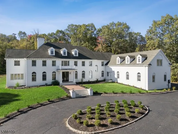 $2,300,000 | 2 Wright Lane, Far Hills, NJ 07931