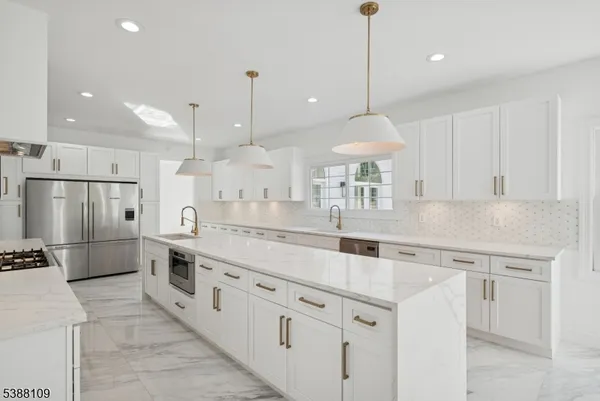 $2,300,000 | 2 Wright Lane, Far Hills, NJ 07931