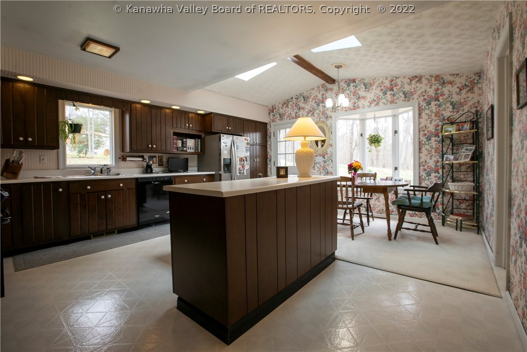 1610 Clark Road Charleston, WV 25314 - Photo 16 of 45 Gallery Image 16