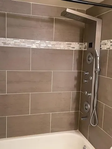 $290,000 | 5045 Wiles Road, Unit 308, Coconut Creek, FL 33073