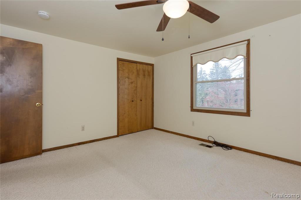 1732 North Kilburn Road Rochester Hills, MI 48306 - Photo 36 of 45