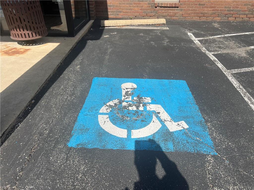 4 Peartree Way Beaver, PA 15009 - Photo 20 of 24 a view of a living room with furniture