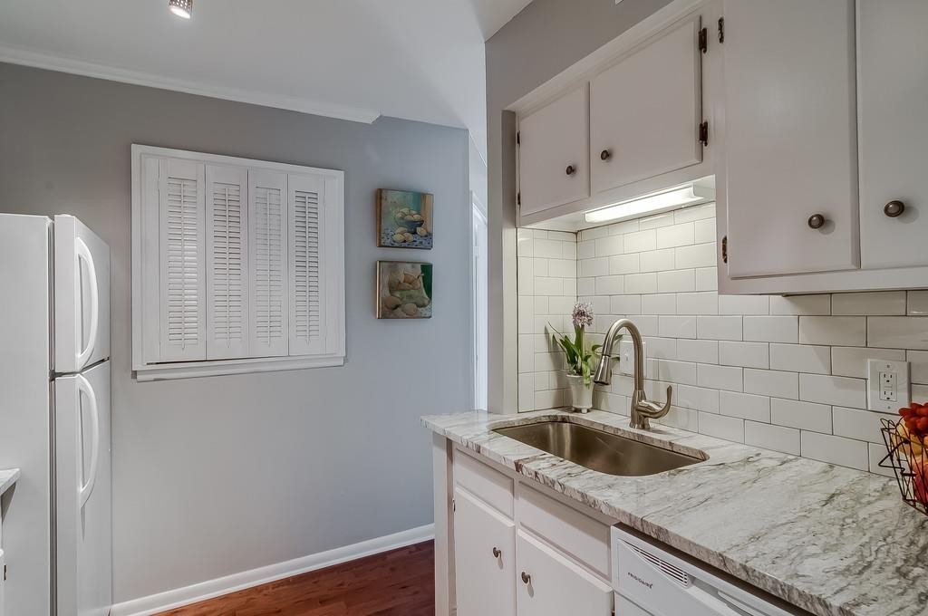 357 Summit Ridge Circle Nashville, TN 37215 - Photo 6 of 17