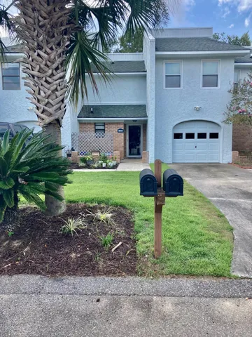 $2,800 | 38 Meander Row, Unit 11, Charleston, SC 29412
