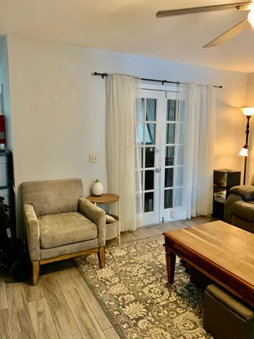 $2,800 | 38 Meander Row, Unit 11, Charleston, SC 29412