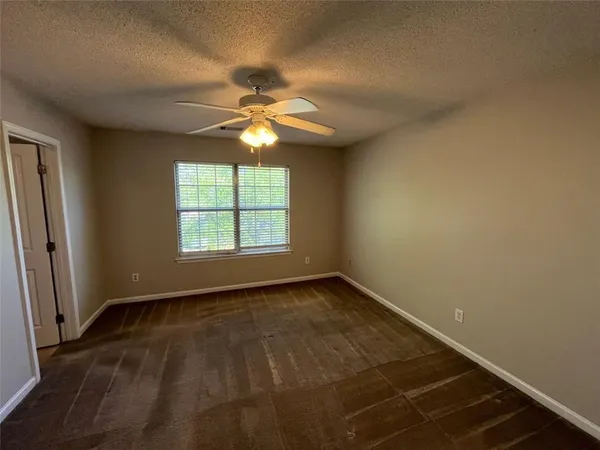 $195,000 | 11324 Michelle Way, Hampton, GA 30228