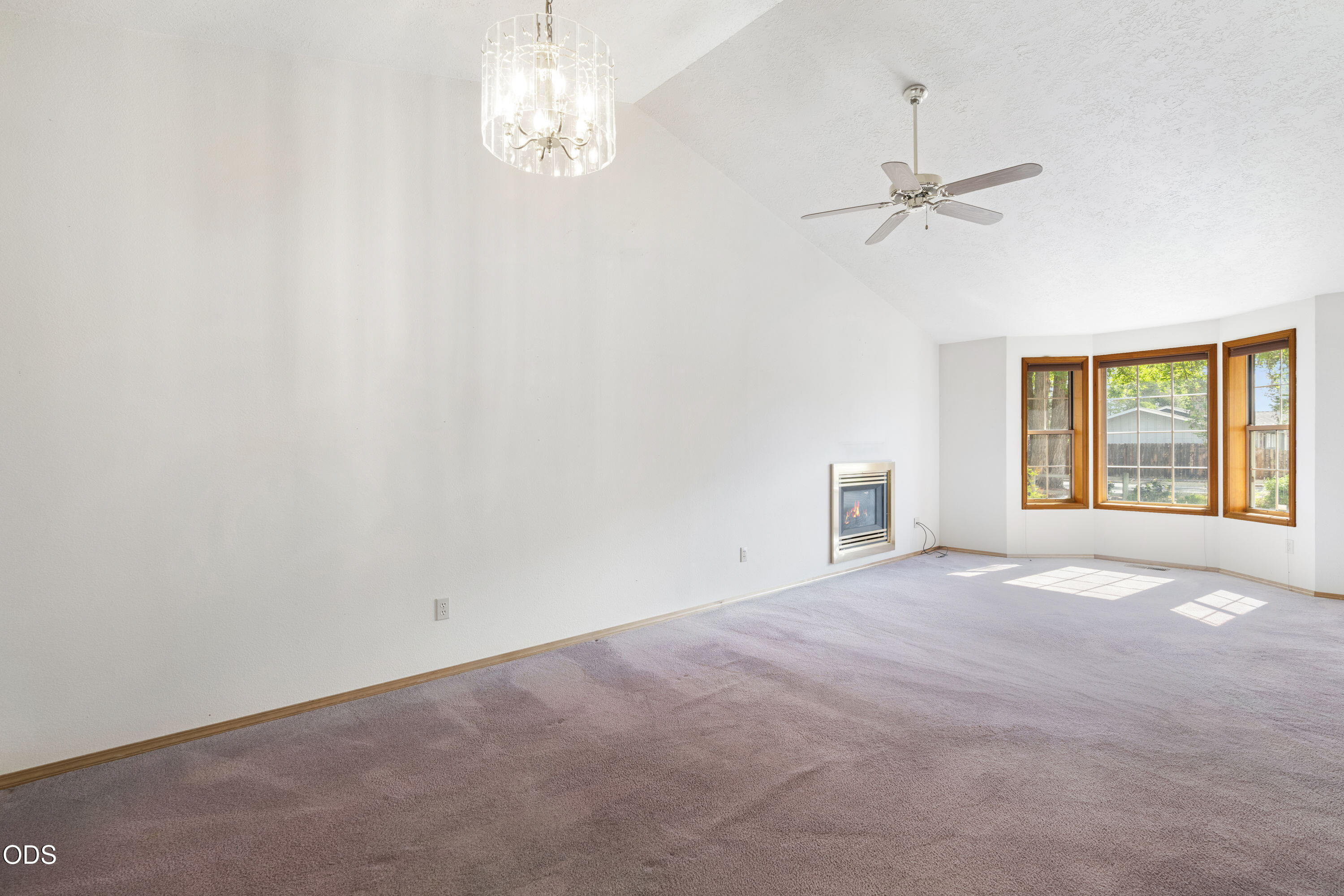 2400 Northeast Jones Road Bend, OR 97701 - Photo 11 of 33