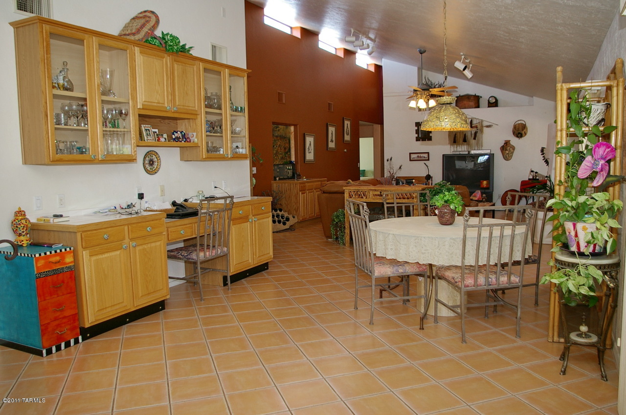 3314 West Morgan Road Tucson, AZ 85745 - Photo 10 of 32 Gallery Image 10