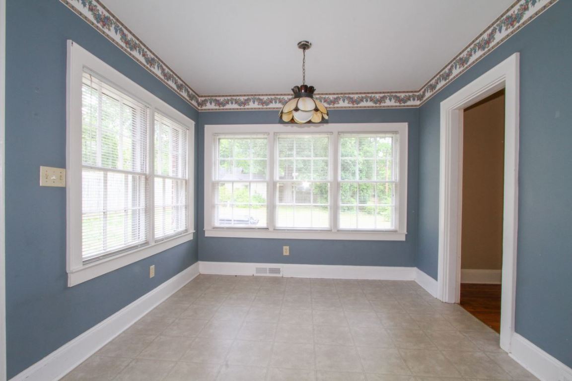 708 College Avenue Anderson, SC 29621 - Photo 11 of 27