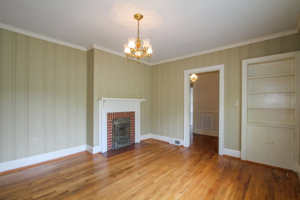 708 College Avenue Anderson, SC 29621 - Photo 5 of 27