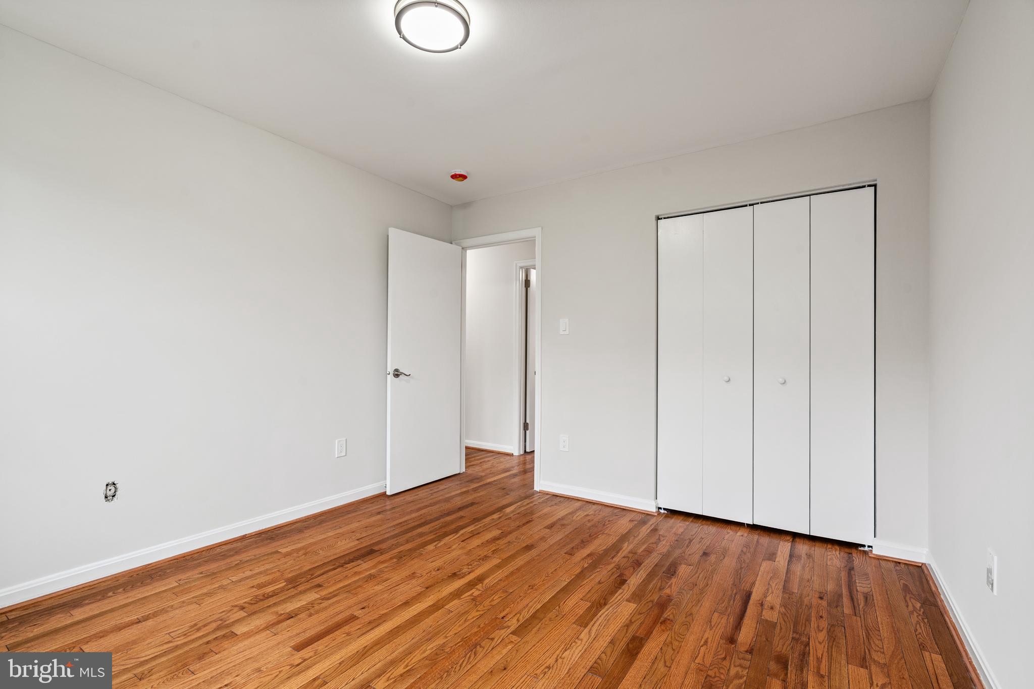 2192 Golf Course Drive Reston, VA 20191 - Photo 22 of 125