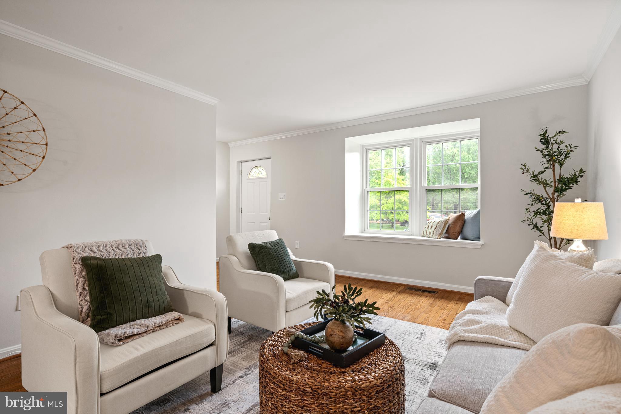2192 Golf Course Drive Reston, VA 20191 - Photo 4 of 125 a living room with furniture and a window