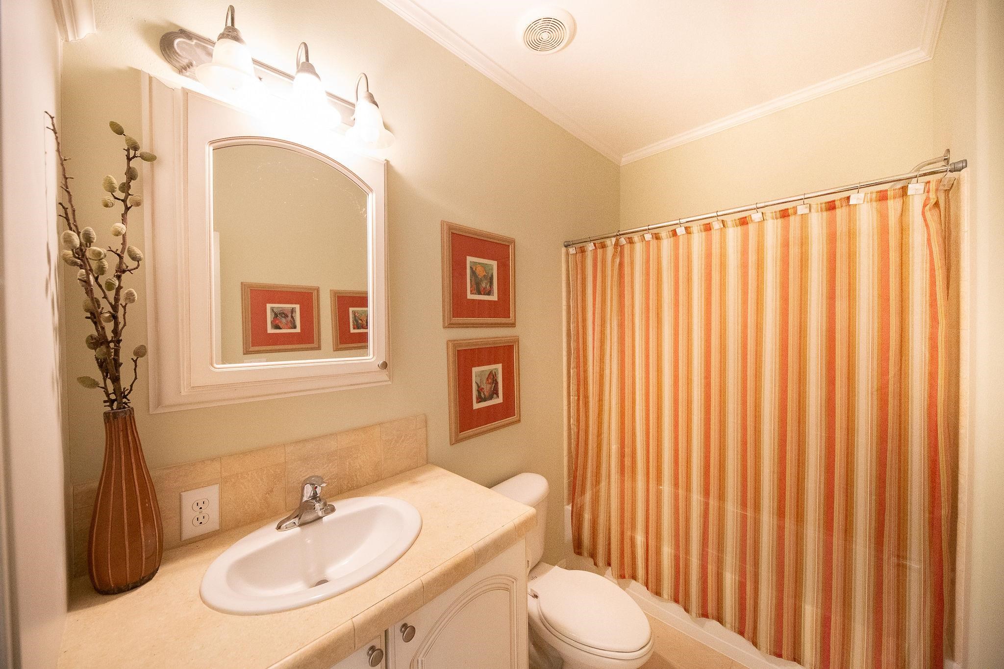 22632 Respite Lane Foley, AL 36535 - Photo 20 of 50 Guest Bath