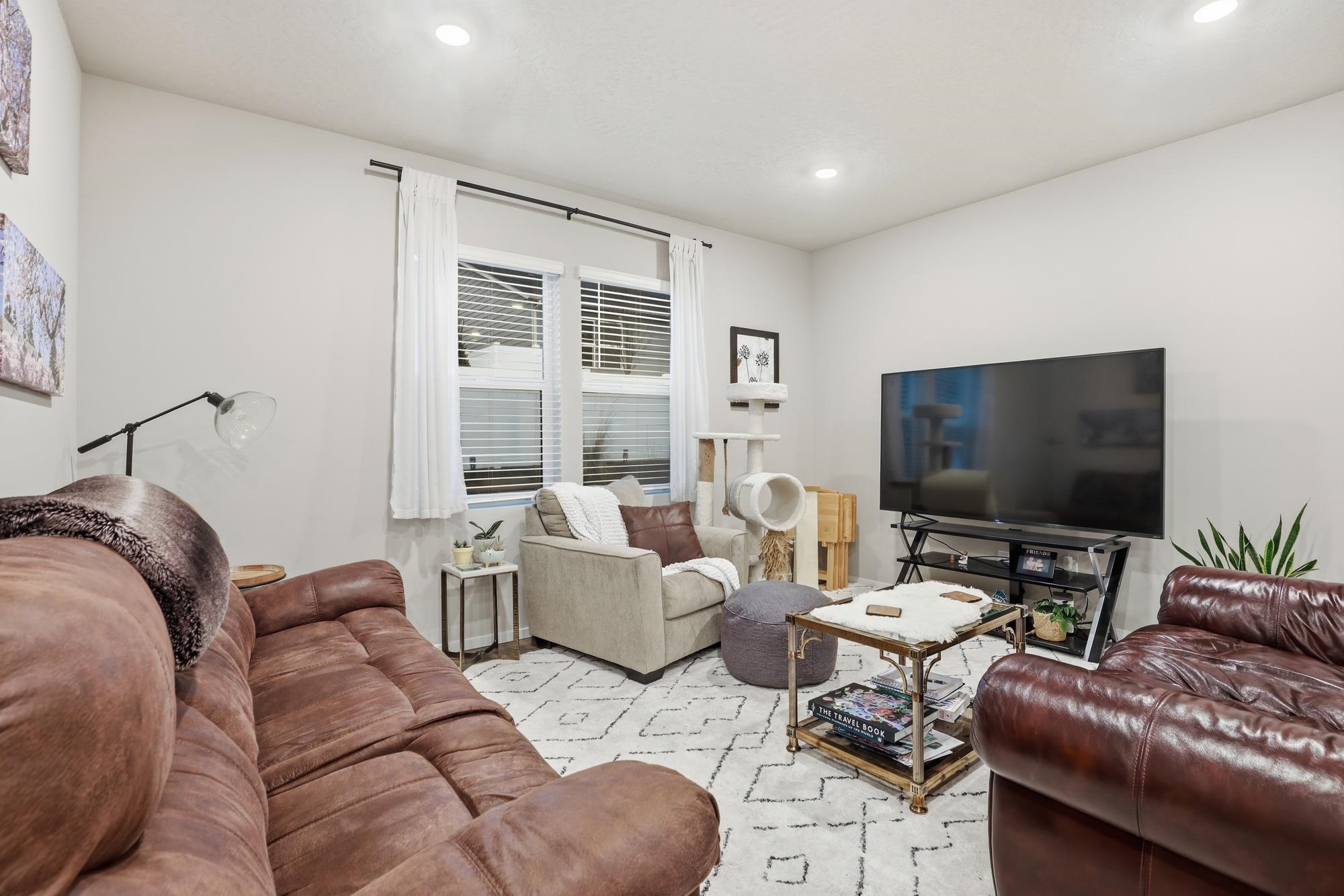 3231 North Stanley Road Spokane, WA 99217 - Photo 3 of 23