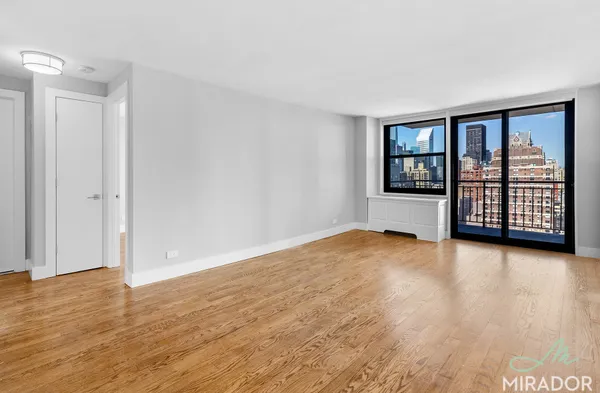 $6,400 | 330 East 39th Street, Unit 32D | Murray Hill