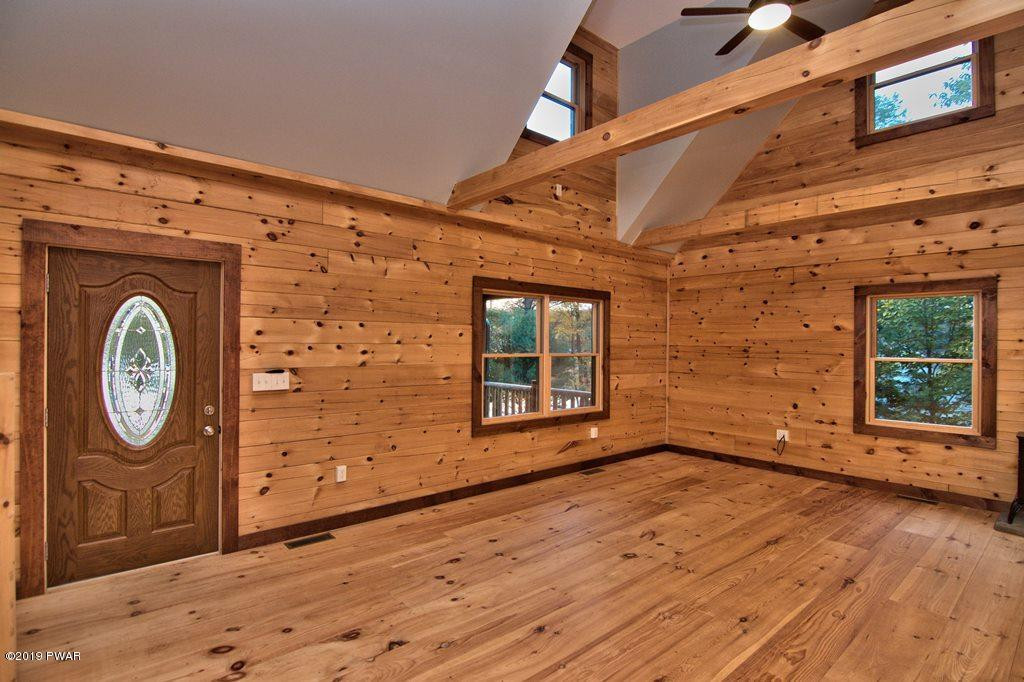 61 Giles Road Waymart, PA 18472 - Photo 2 of 45