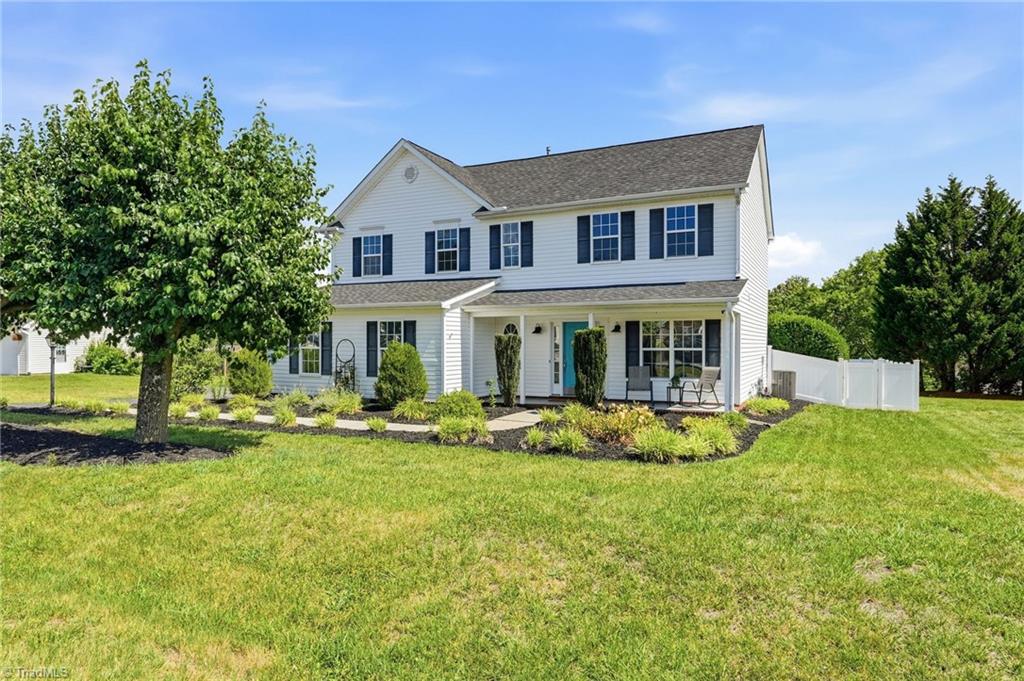 322 Sailway Road Winston-Salem, NC 27127 - Photo 2 of 39