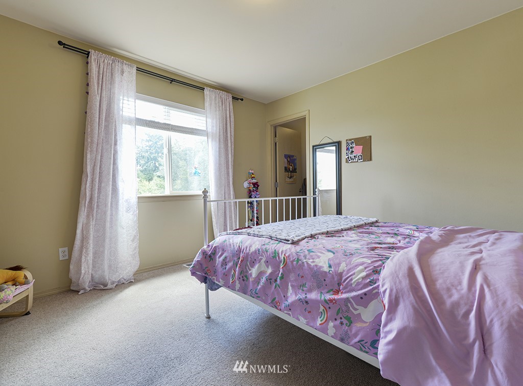 2275 Wallace Loop DuPont, WA 98327 - Photo 22 of 30 Gallery Image 22