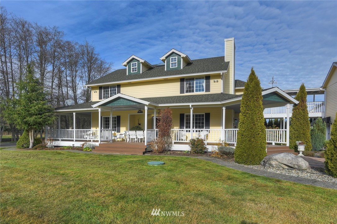 25448 Port Gamble Road Northeast Poulsbo, WA 98370 - Photo 4 of 25 Gallery Image 4